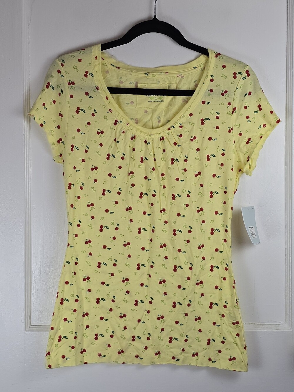 SO Yellow and Red Cherry Print Fitted Tee NEW w Kohl's Tag Size L